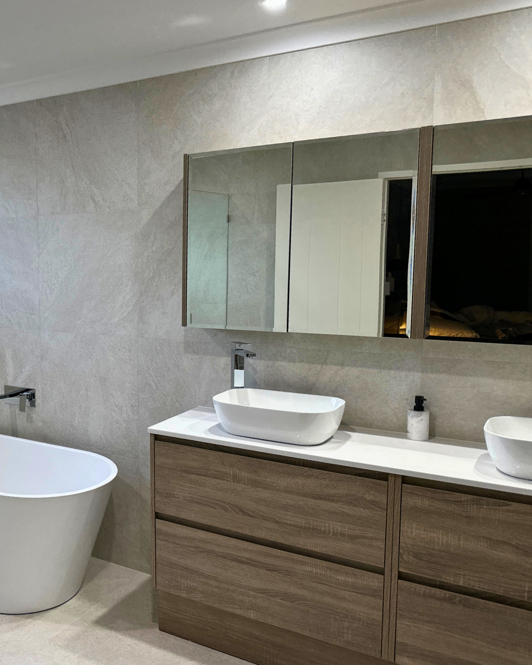 Caliber 1800 Vanity – Wenge